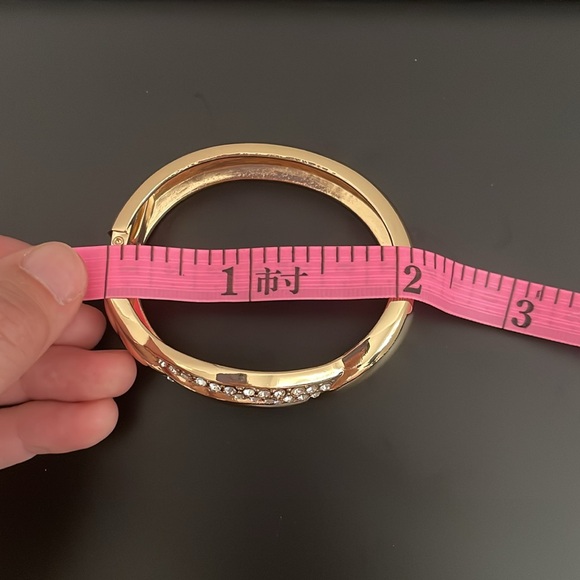 18K Gold Plated / Crystals Bangle- Women - Picture 6 of 7